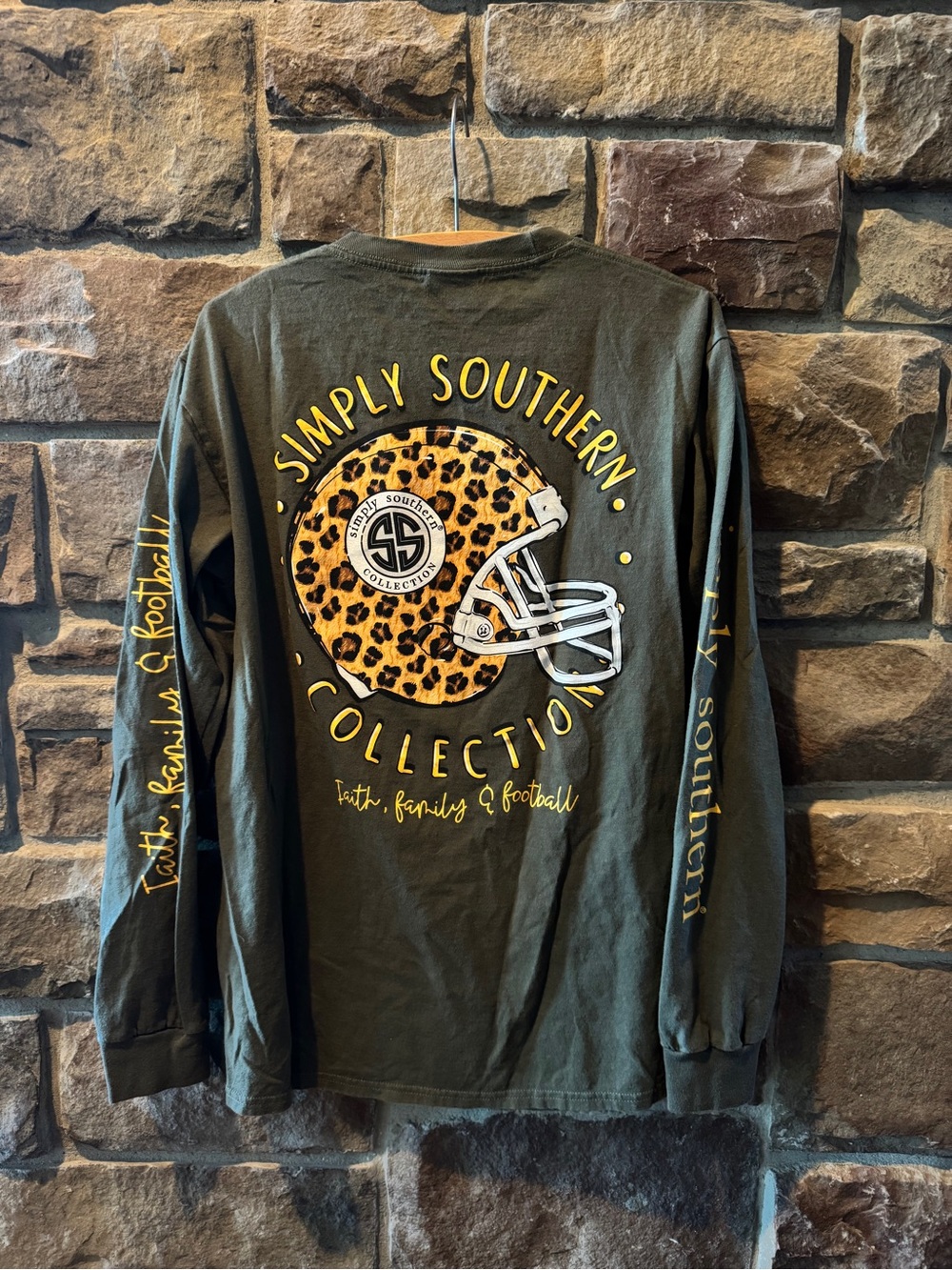 Simply Southern Olive Green Long Sleeve Tee - M